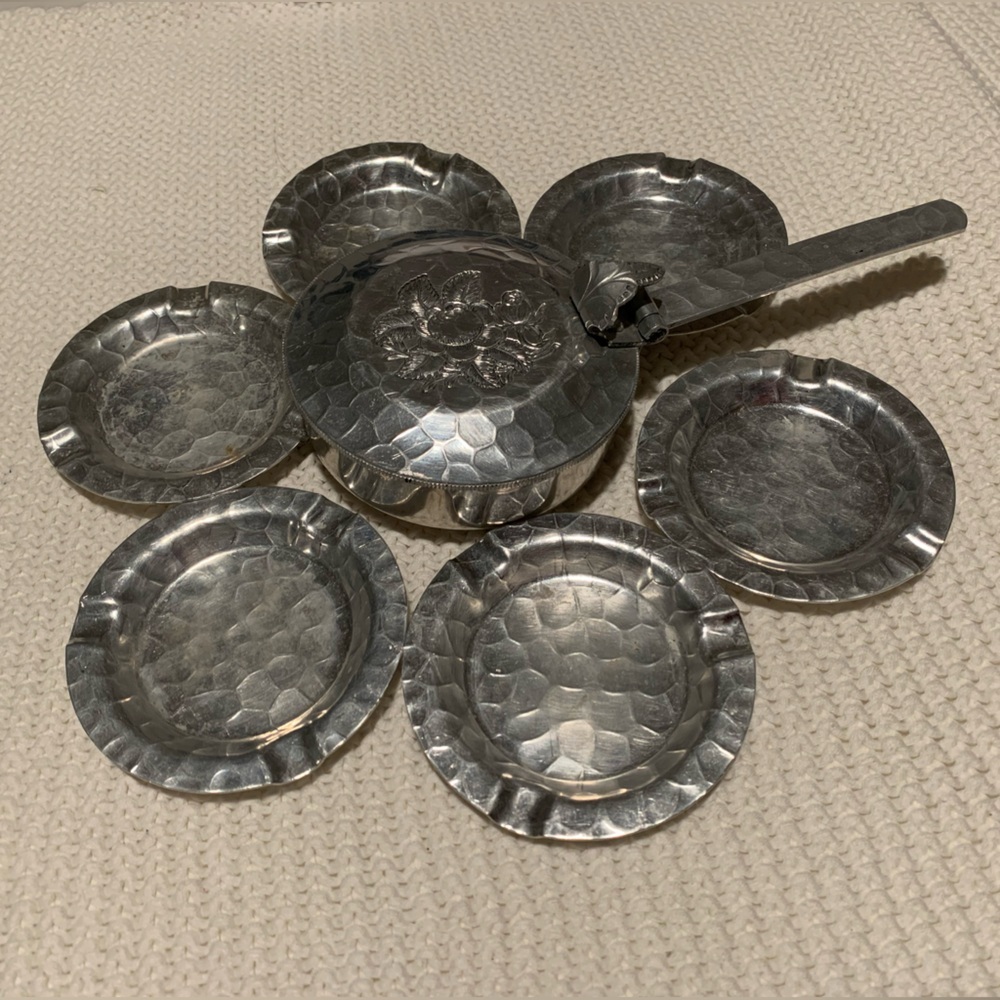 Vintage Hammered Aluminum Nesting Ashtrays in a Silent Butler